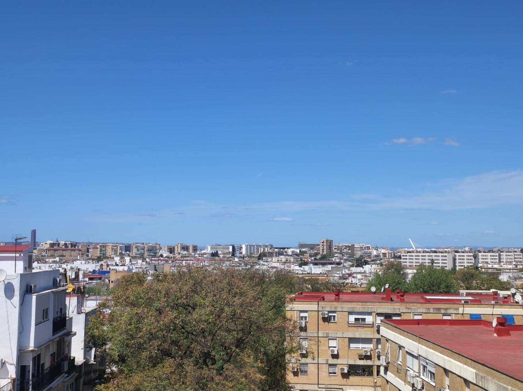 Acogedor Piso Con Balcon Apartman Sevilla Kültér fotó