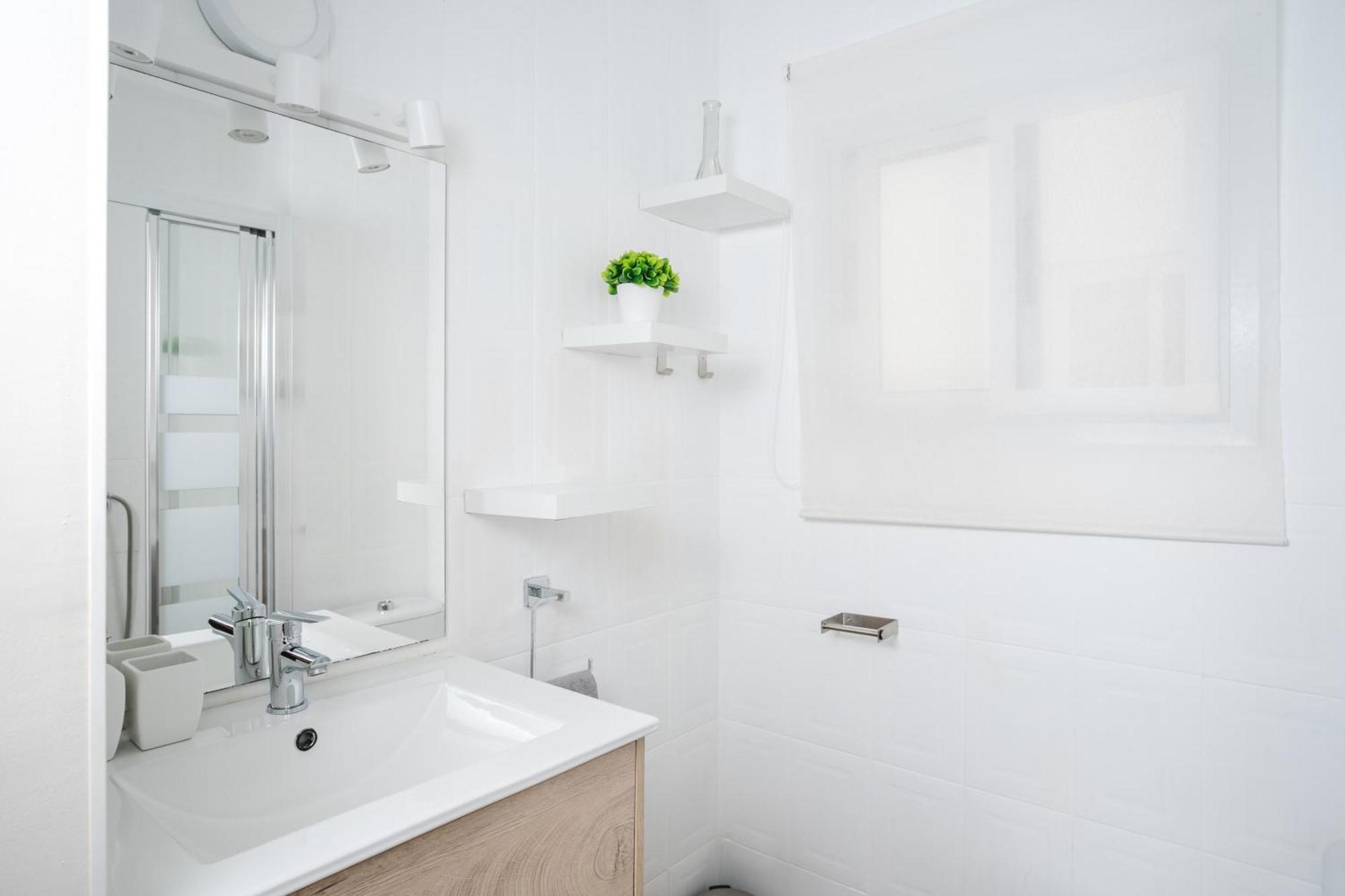 Acogedor Piso Con Balcon Apartman Sevilla Kültér fotó