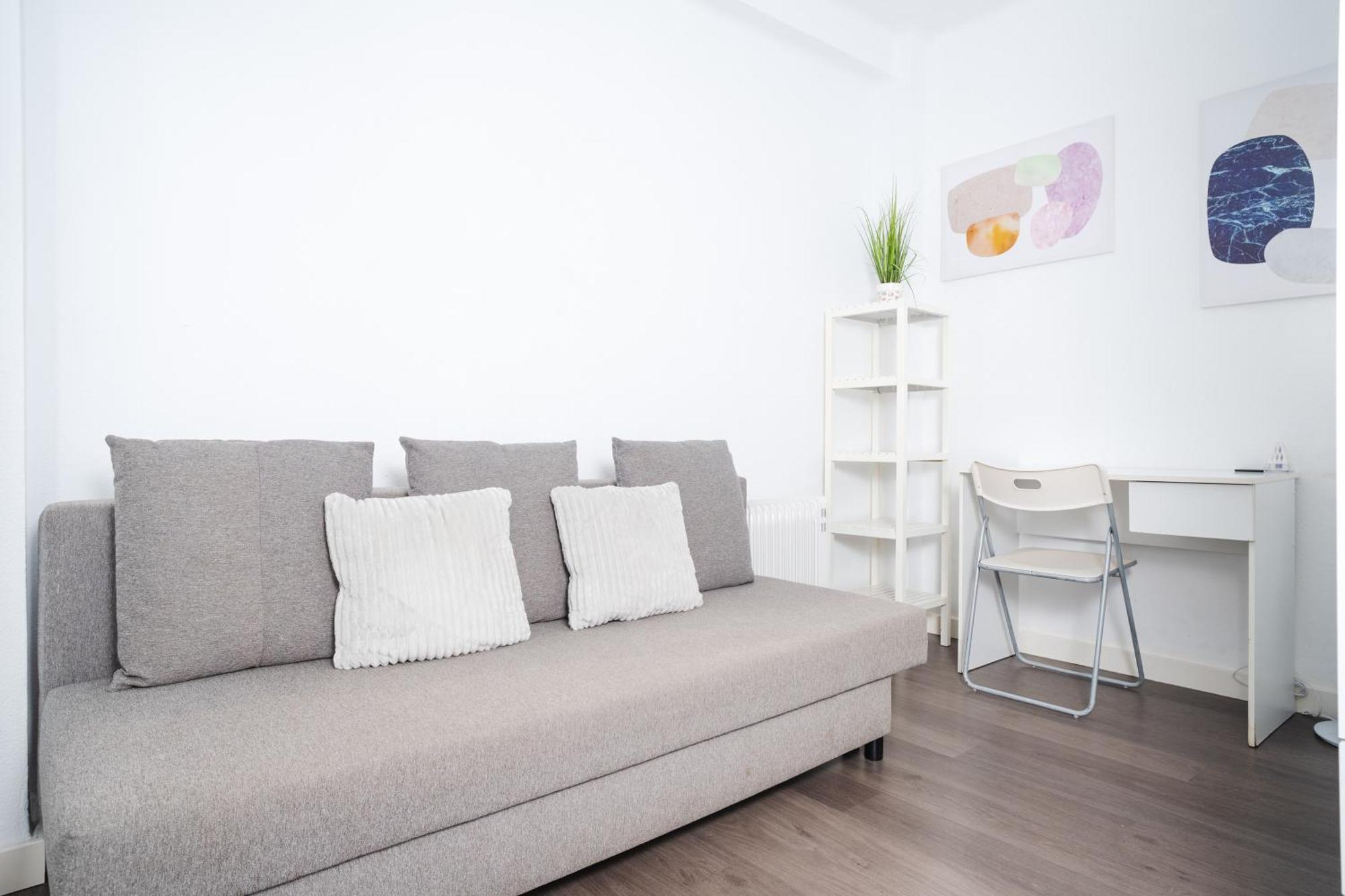 Acogedor Piso Con Balcon Apartman Sevilla Kültér fotó