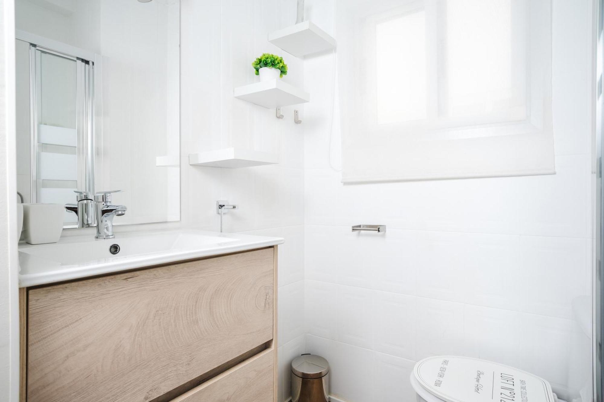 Acogedor Piso Con Balcon Apartman Sevilla Kültér fotó